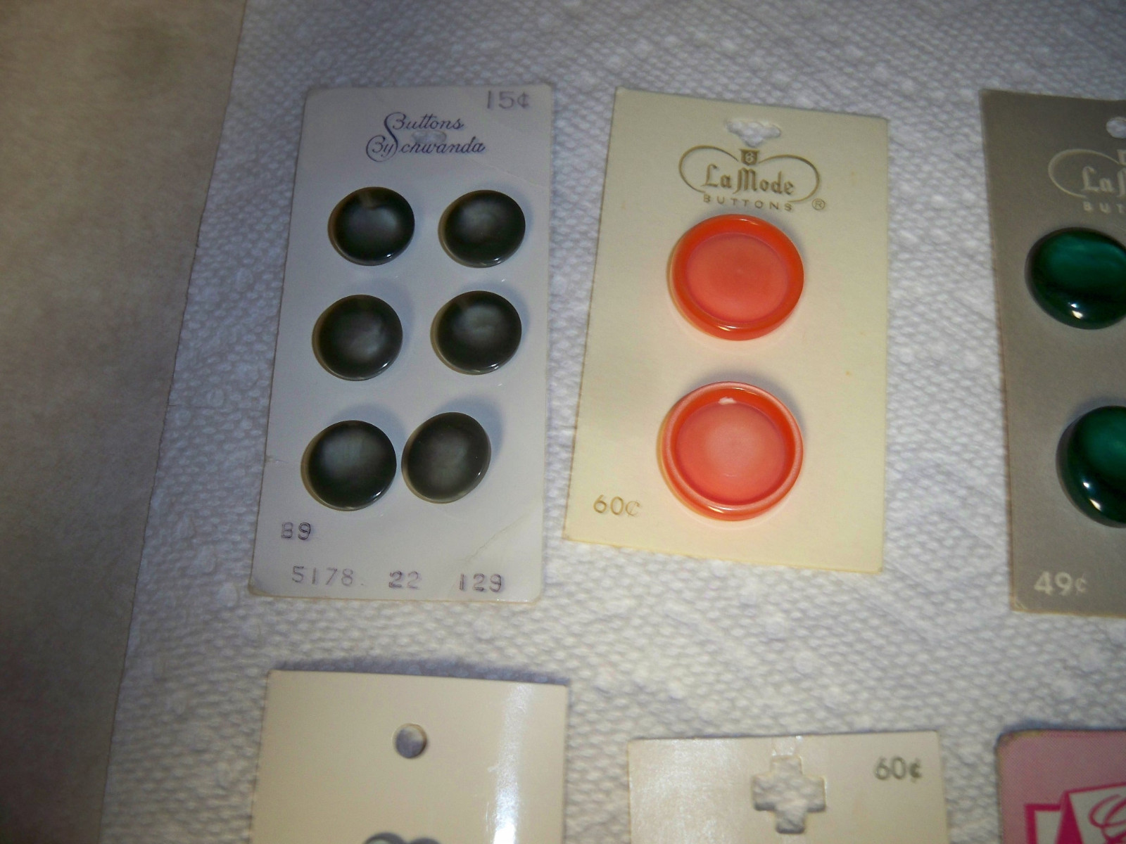 13 Cards of Buttons-Made in USA-Czechoslovakia-Japan-W.Germany