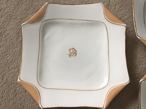 Lot of 19 Vintage Plates Sampson Bridgwood & Son (SB&Son) Gold Clover Design