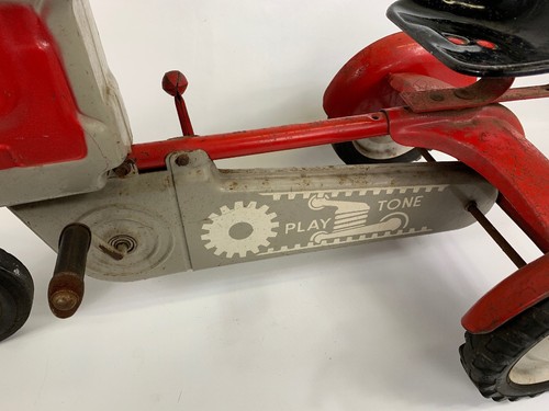 Vintage AMF Ranch Tractor Pedal Tractor Car Toy Tractor!