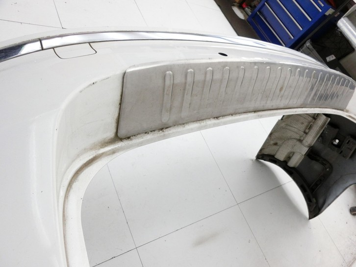 VW Passat 3C B7 10-14 Kombi Stoßstange Stoßfänger Heckstosstange Hinten LB9A VW Passat 3C B7 10-14 21.03.2011... Vorschau 6