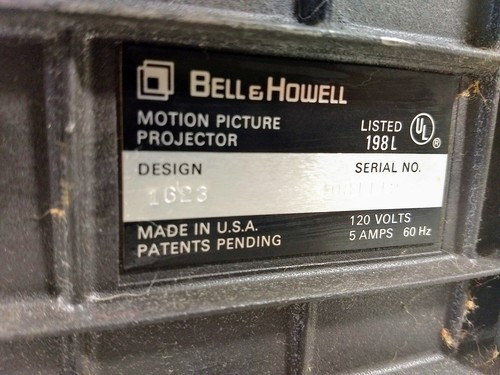 Bell & Howell 1623 Multi Motion 8mm Movie Projector