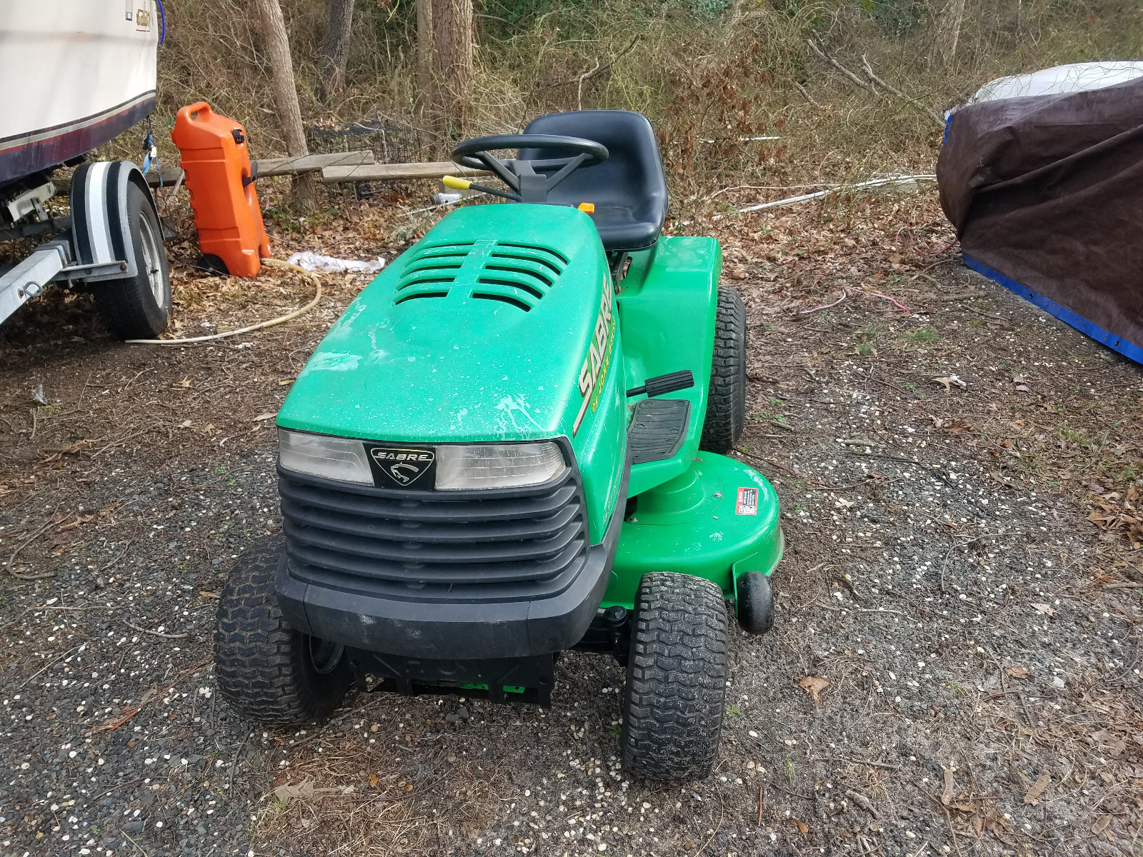 John Deere Saber 1438 38