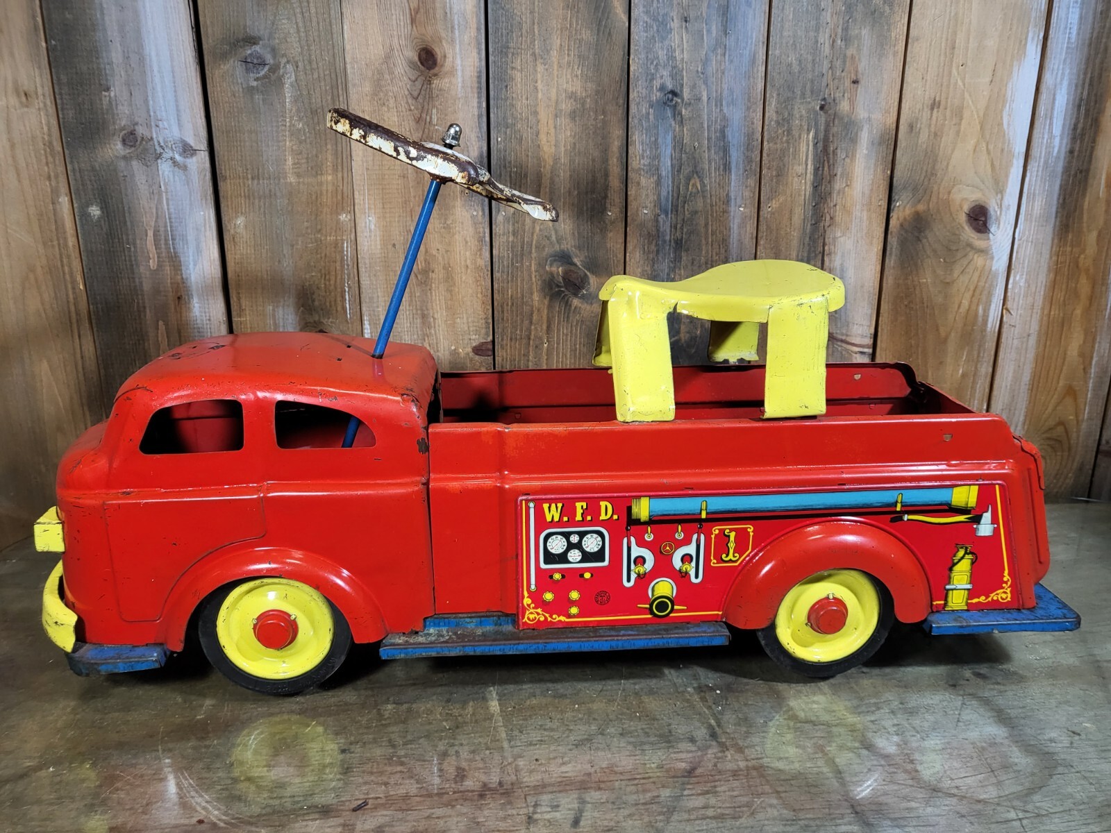 WYANDOTTE TOYS ハイウェイ・フレイトトラック　ブリキ　ヴィンテージ WYANDOTTE TOYS ハイウェイ・フレイトトラック ブリキ