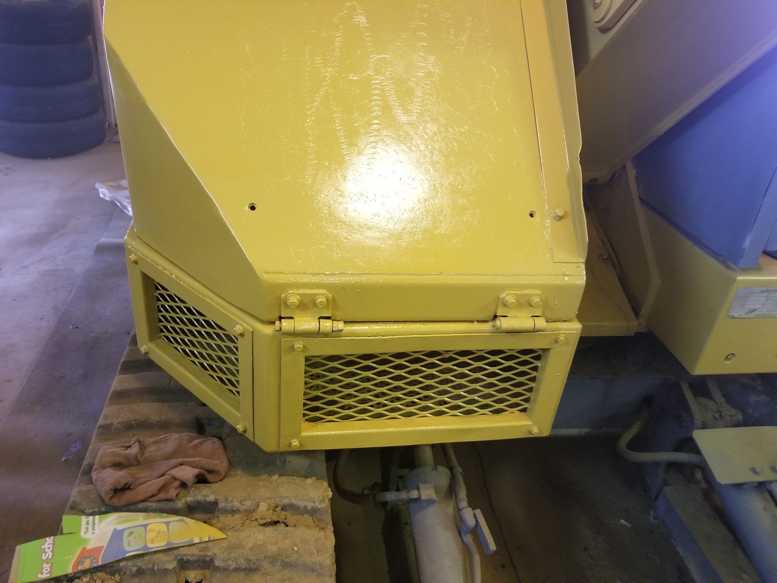 3 PACK GENUINE CATERPILLAR CAT YELLOW Aerosol Paint 4589587 (4C4200