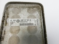Audi A4 8W B9 15-19 TFSI 1,4 110KW Ölkühler Audi A4 8W B9 15-19 08.08.2017 04E117021C 04E117021K gebraucht Vorschau 2