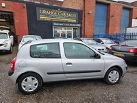 Renault Clio by Grange Car Sales, Manchester, Greater Manchester