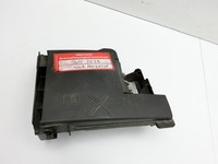 Opel Astra J 12-18 Relais Stromverteiler Batteriestützpunkt Minus Opel Astra J 12-18 01.01.2013 C10000015 gebraucht Vorschau 1