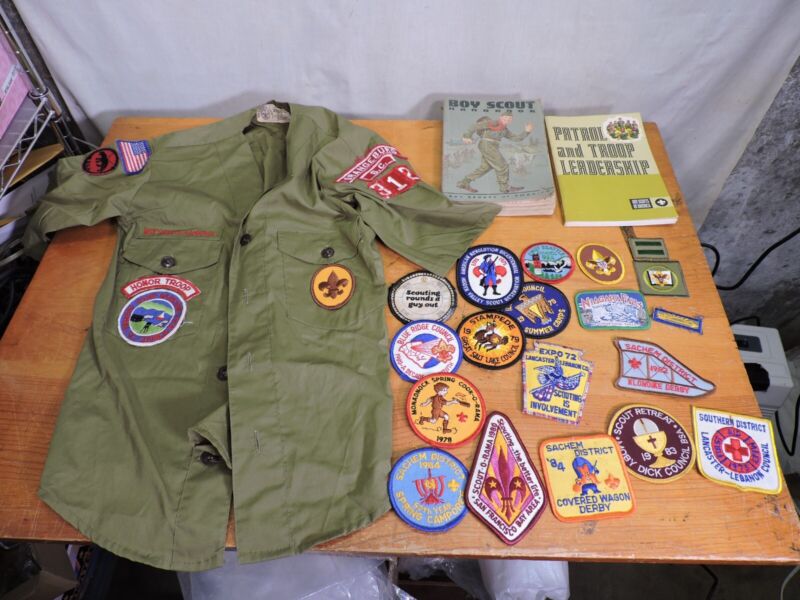 Boy Scout uniform and patch lot.  22 items. S. Carolina  #2204  Benefit Listing