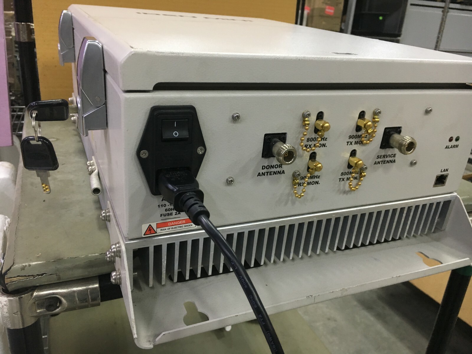 Rton iDEN Mini Cellular Repeater 800-900MHz RSN-iDEN-25