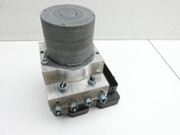 BMW F06 640d 12-18 ABS Steuergerät Aggregat Hydraulikblock BMW F06 640d 12-18 07.02.2018 6876912 34516876912... Vorschau 4