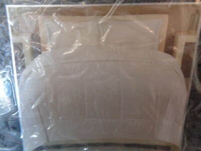 Amy Miller White Queen Down Alternative Embossed Comforter
