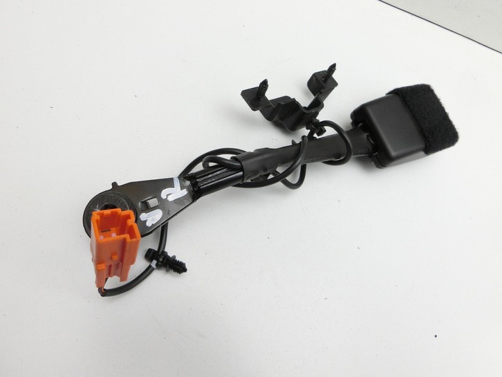 Jaguar XE X760 15-19 Lim Gurtschloss Rechts Vorne Jaguar XE X760 15-19 26.08.2018 T4N9483 FK72-61208-AD 628598800D... Vorschau 2