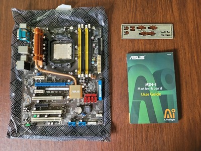 Asus M2N-SLI Deluxe Green Motherboard 90-MIB030-GOAAYZ Socket AM2 NVidia 570-SLI