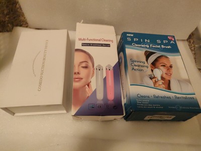 Comedo/ Suction Beauty Device Blackhead Remover spin spa cleasing facial brush 