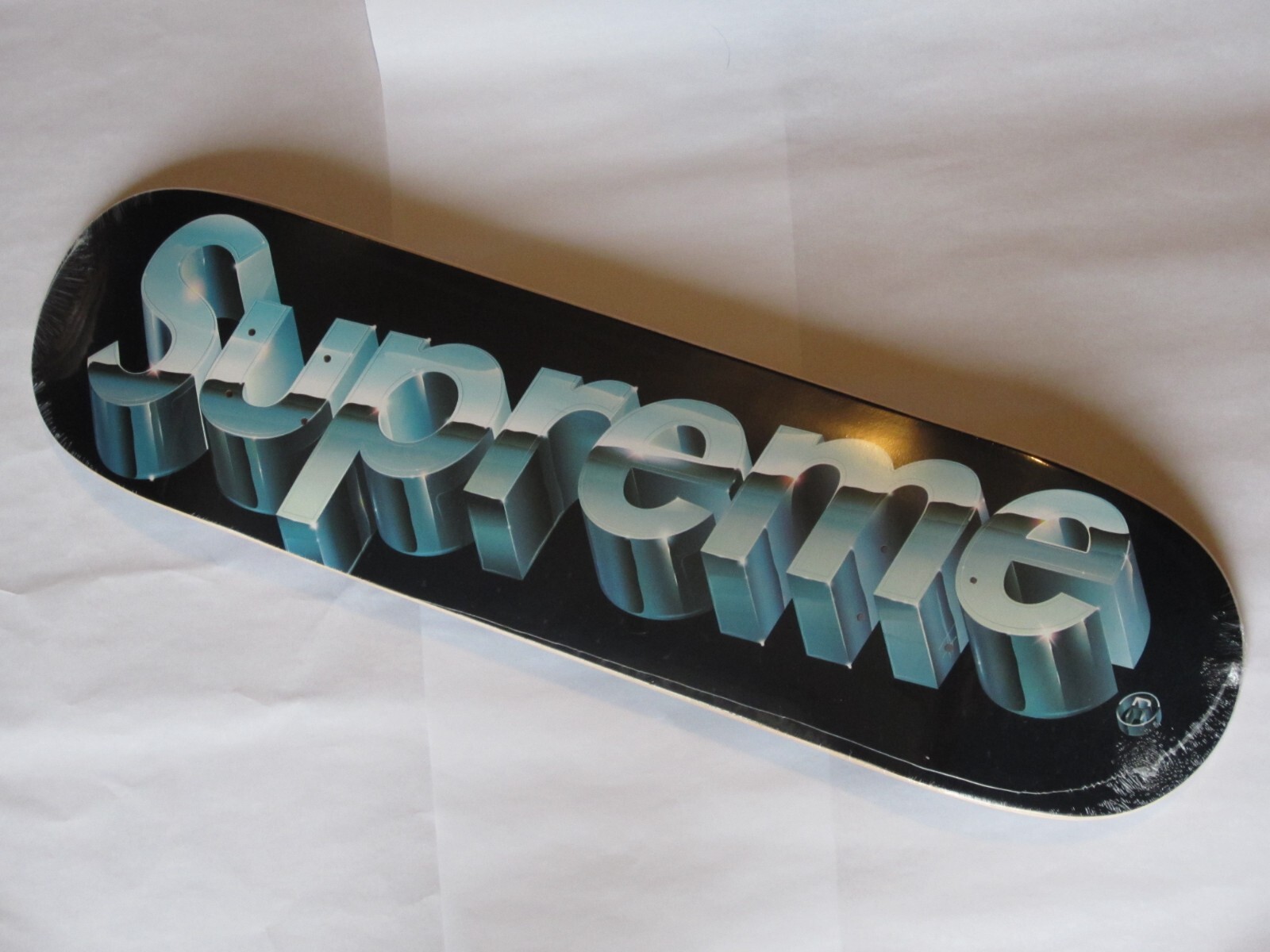 Supreme - 最終価格 Supreme Chrome Logo Skateboard Deck Supreme Chrome Logo Skateboard Deck Orange - SS20 - US