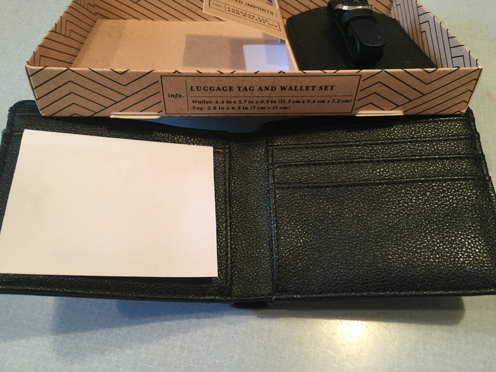 Mens New Black Wallet With Luggage Tag