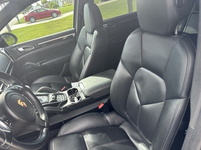 image 12 of interior