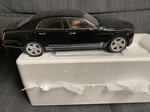 Rastar 1/18 ベントレー ミュルザンヌ ブラック Bentley