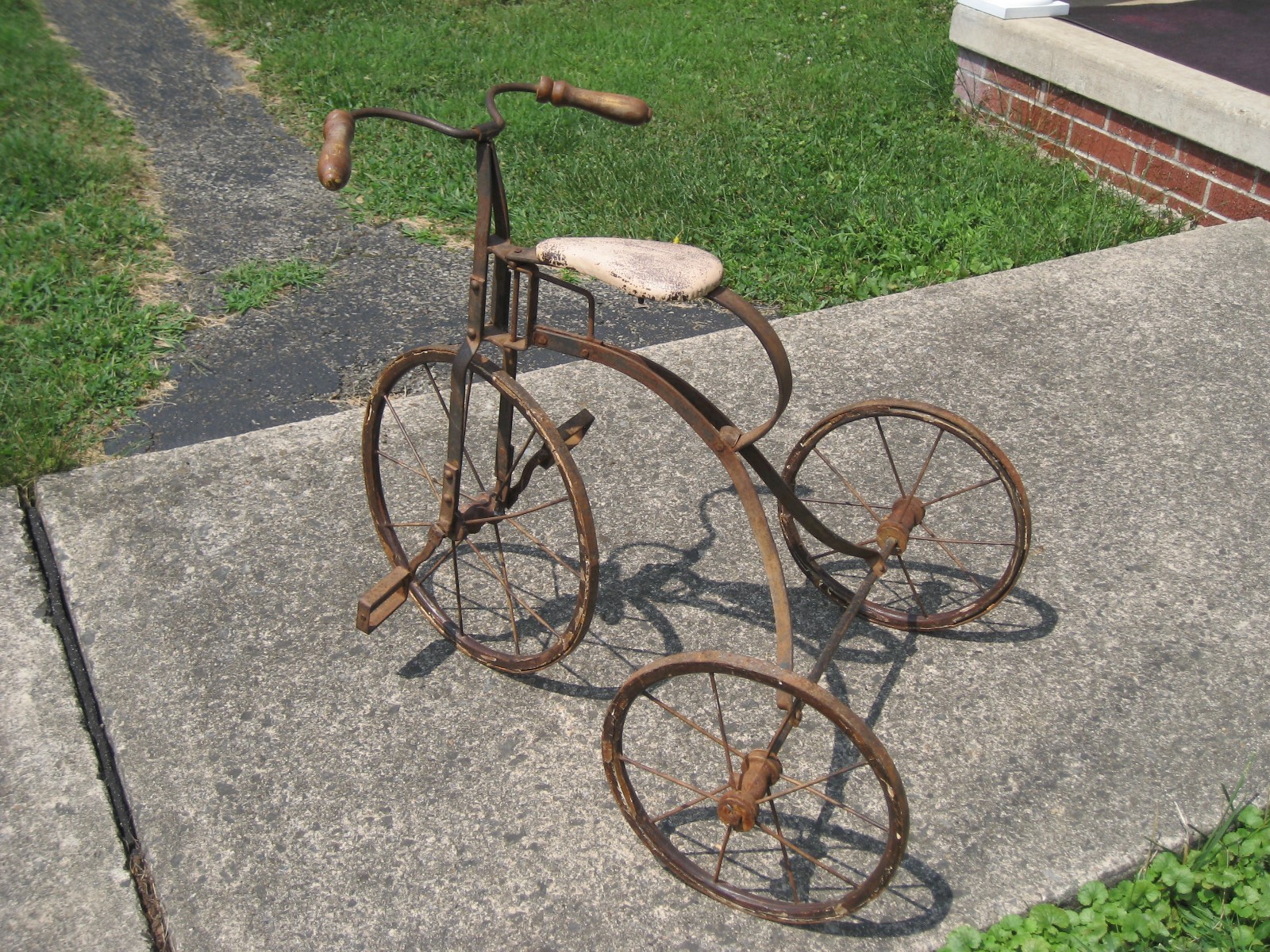 100 % ORIGINAL !!! Antique Vintage CHILD'S Iron Model Tricycle Trike Early 1900s