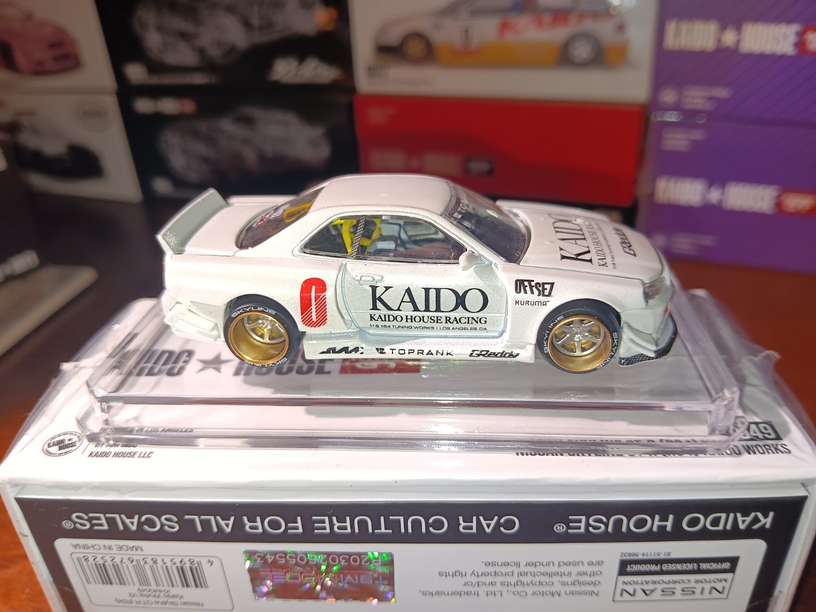 ミニカー Nissan Skyline R34 KAIDO HOUSE 1/64 In Stock- Kaido House x Mini GT 1:64 Nissan Skyline GT-R