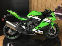 Kawasaki Ninja ZX-4RR 2025 KRT NOW AVAILABLE ON 0% FINANCE! FREE UK DELIVERY!