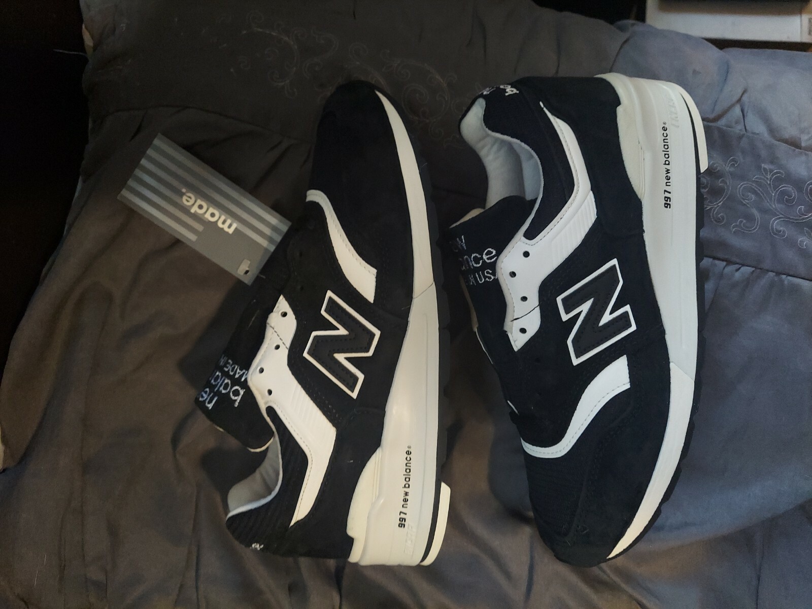 Black/White M997BBK Mens Size 