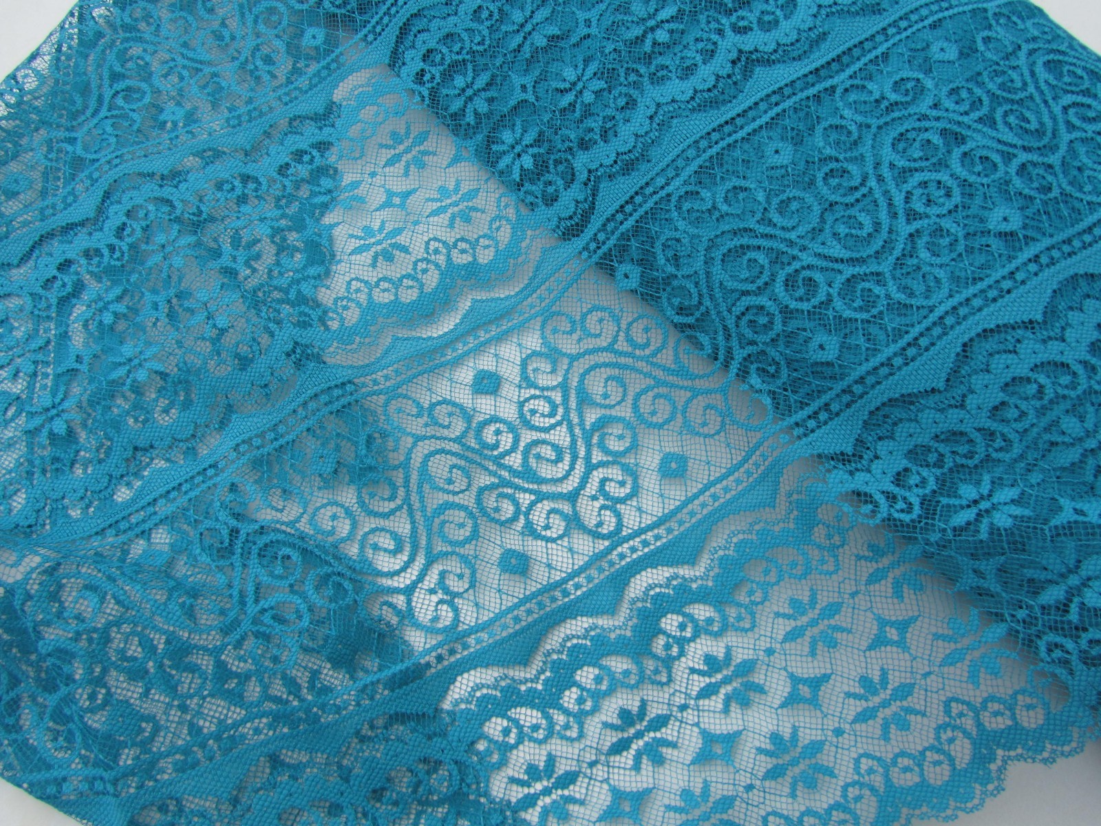 Vintage Teal LACE Fabric - 29