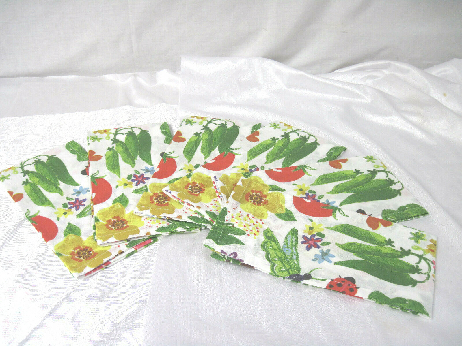 Pier 1 Imports Vegetable Garden Cloth Napkins Set of 6 Easter Spring