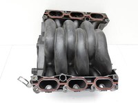 Audi A4 8E B6 00-04 2,4 125KW BDV Ansaugbrücke Ansaugkrümmer Audi A4 8E B6 00-04 07.06.2002 078133201BJ 078133223B... Vorschau 7