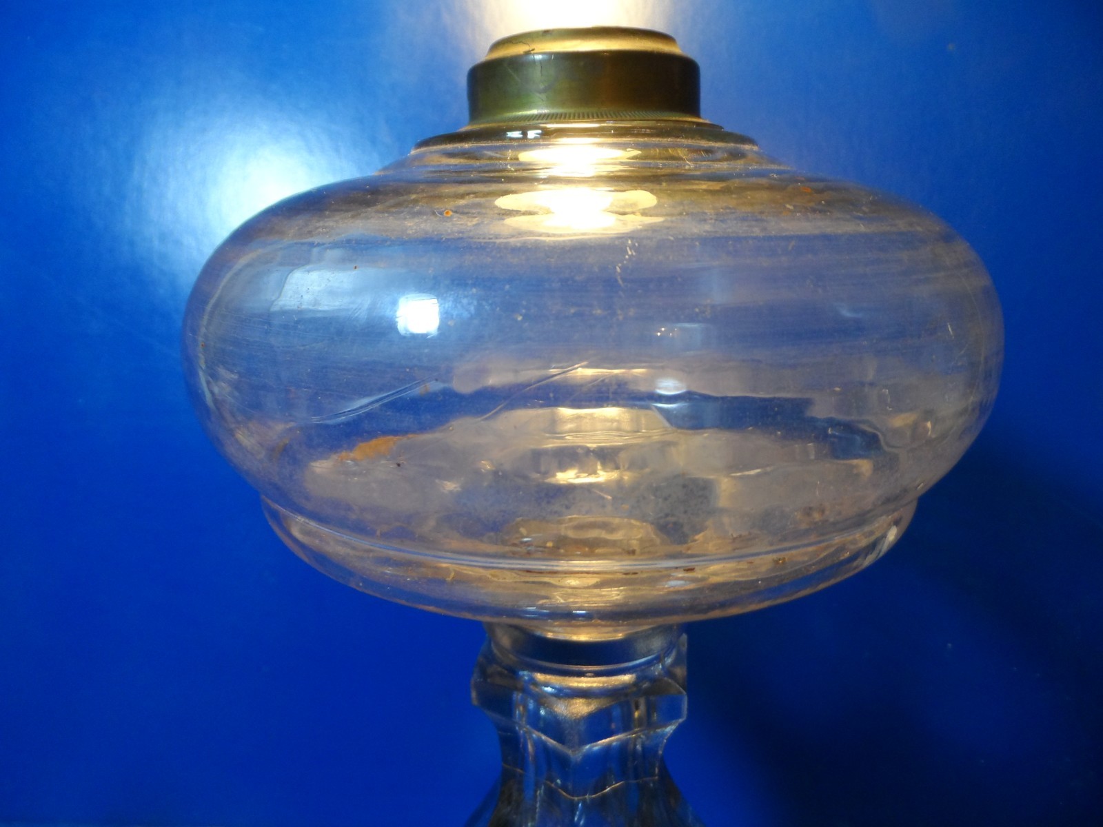 Antique Kerosene Oil Lamp 1800'S Clear Pressed Glass NICE BUBBLES