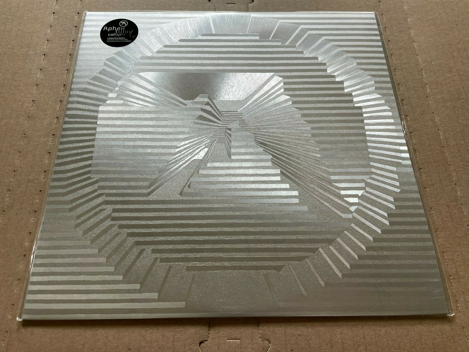NEW SUPER RARE Aphex Twin - Collapse Vinyl EP SILVER SLEEVE NEW SUPER RARE Aphex Twin - Collapse Vinyl EP SILVER SLEEVE