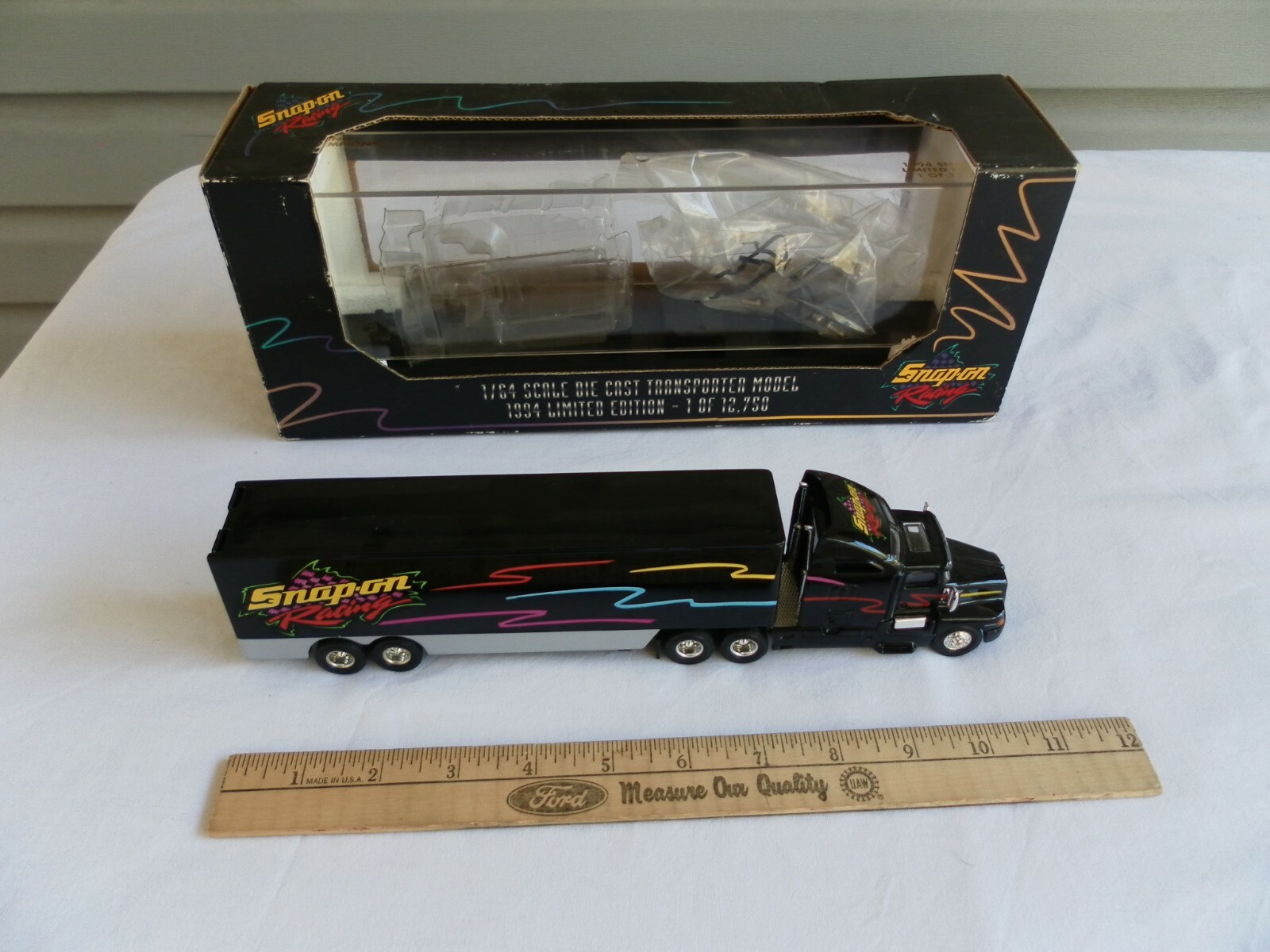 ミニカー Snap-on 1/64 Dually with Show Trailer ミニカー Snap-on 1/64 Dually with Show Trailer 2025人気新作