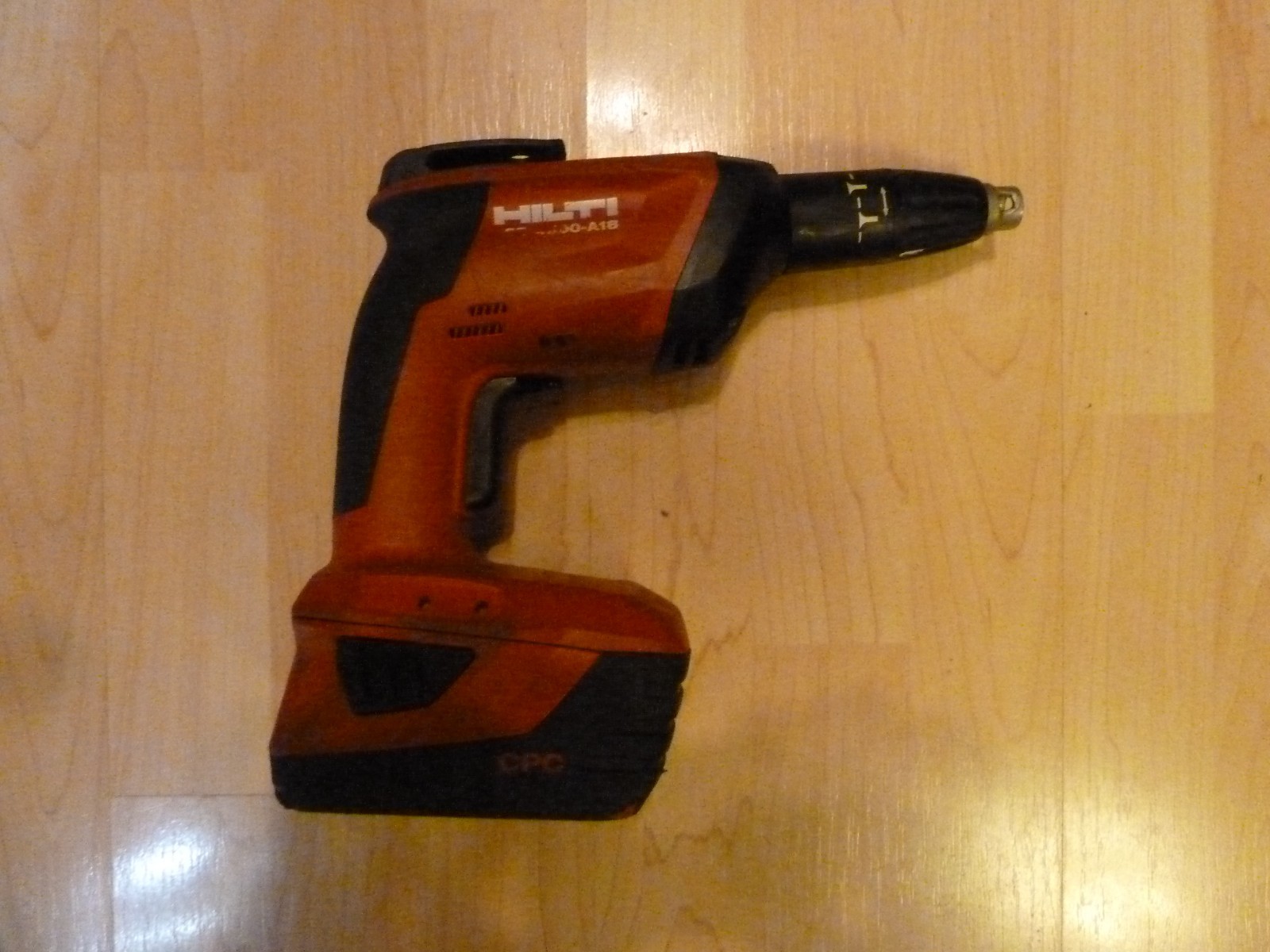 Hilti SD 4500-A18 Cordless drywall CREW DRIVER & 3.3 ah  battery