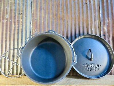 Vintage Wenzel 1887 Cast Iron Dutch Oven, With Carry Case & Lifter
