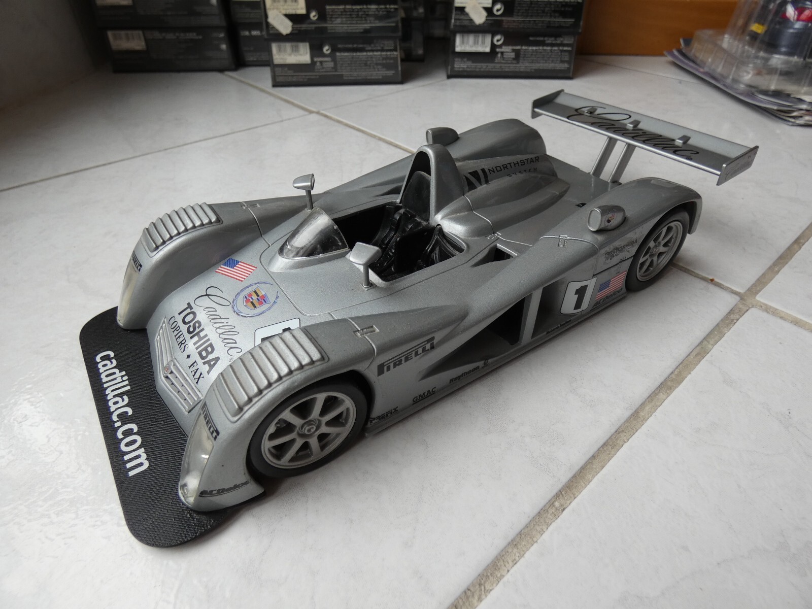 ミニカー CADILLAC LMP 1:32 Cadillac Northstar Lmp #1 Gmtm 1/18 Hotwheels Mattel | eBay