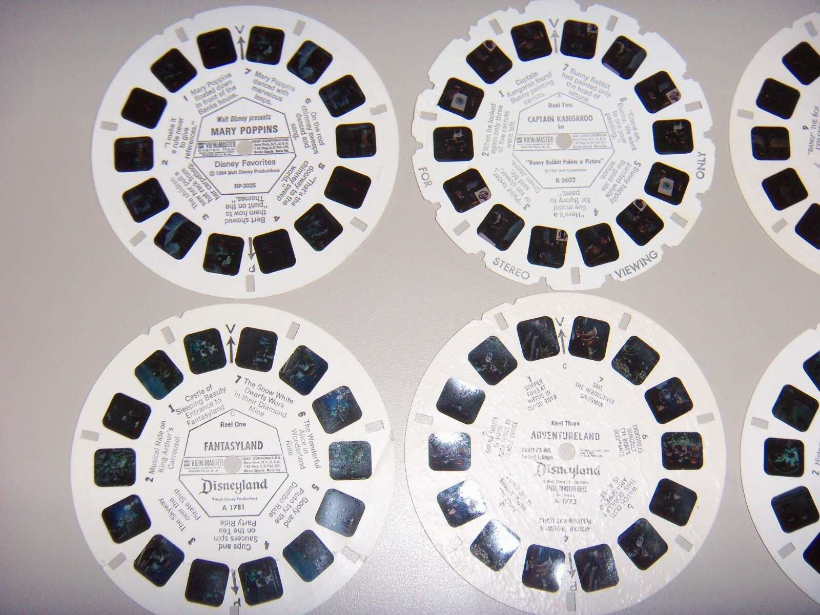 VINTAGE CHARLIE BROWN VIEW MASTER GIFT PAK TIN LOT + STAR TREK-DISNEYLAND-NASA