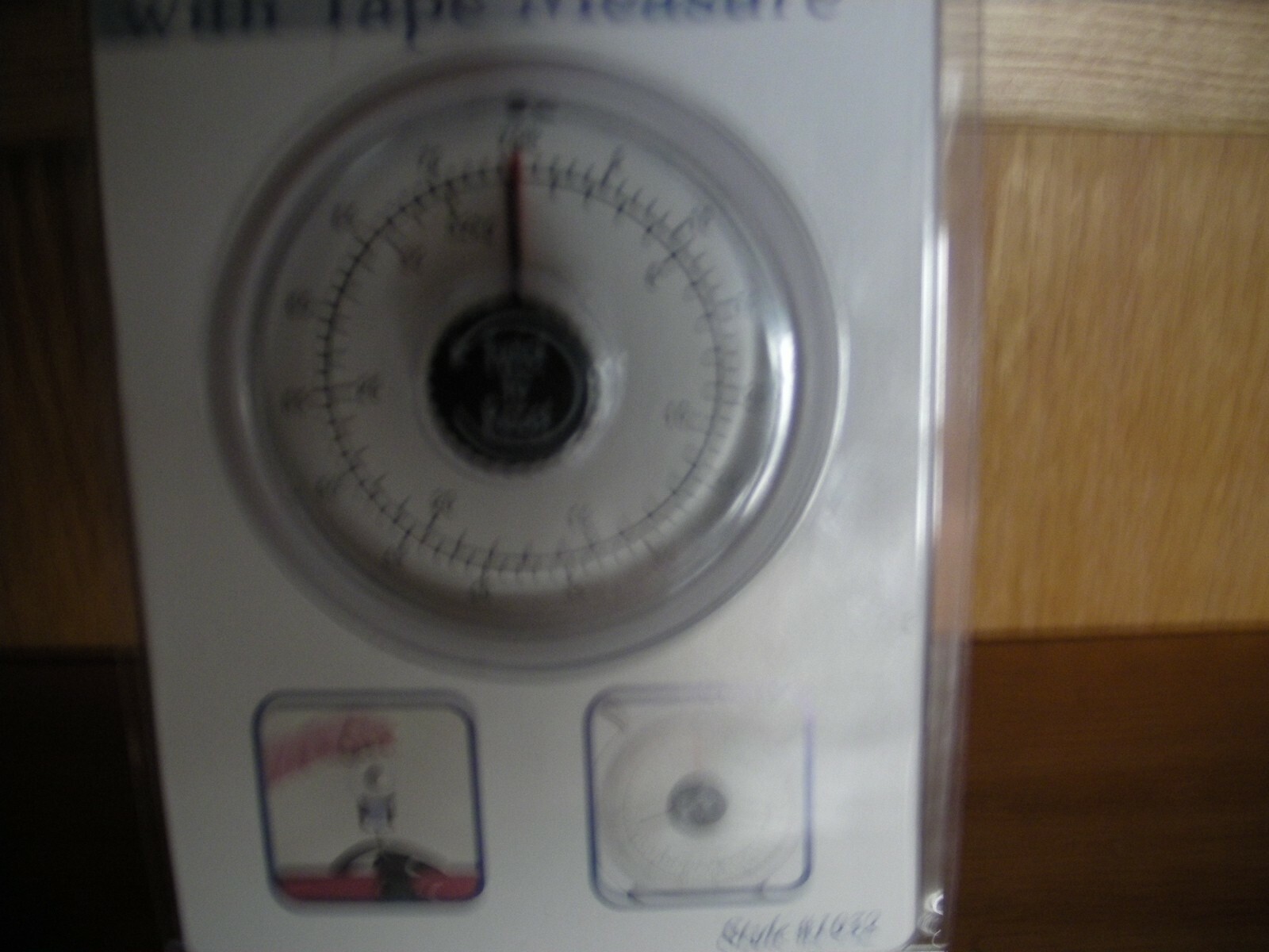 Travelon Stop & Lock 75 lb Luggage Scale with Tape Measure Travel Scale (NEW)