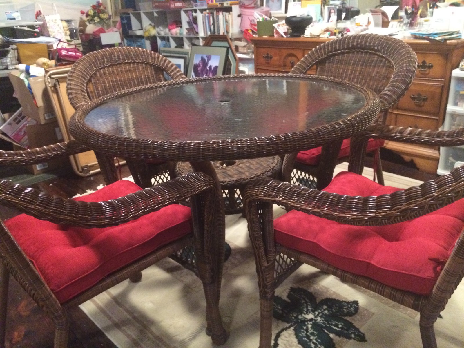 Outdoor Table and Chairs set with cushions EUC