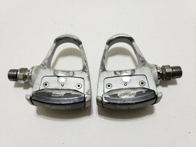look patent cleats