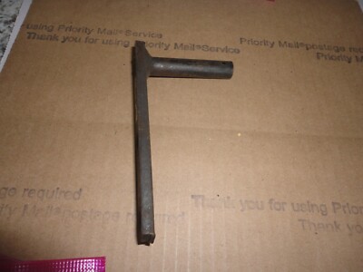 ONE NEW DIXON 1679 HUSQVARNA ARM WELDMENT  539124262  **DISCONTINUED**
