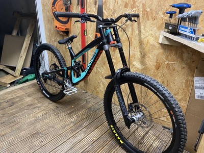 Polygon dh9 downhill frame fox dhx2 factory shock Only.