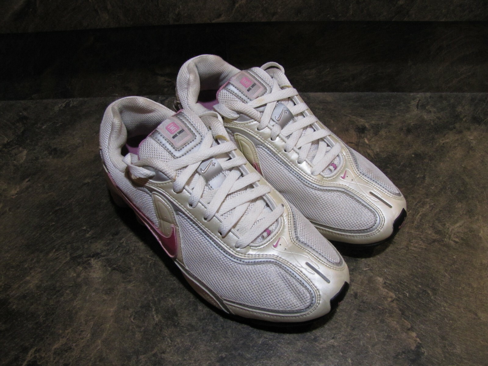nike shox cortez
