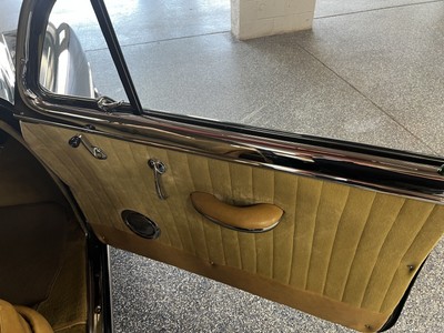 image 2 of interior