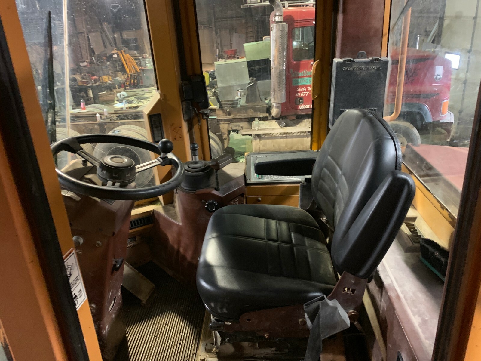 Case 721B Front End Loader 3.5 Cubic Yard Bucket In Better Than Good Condition