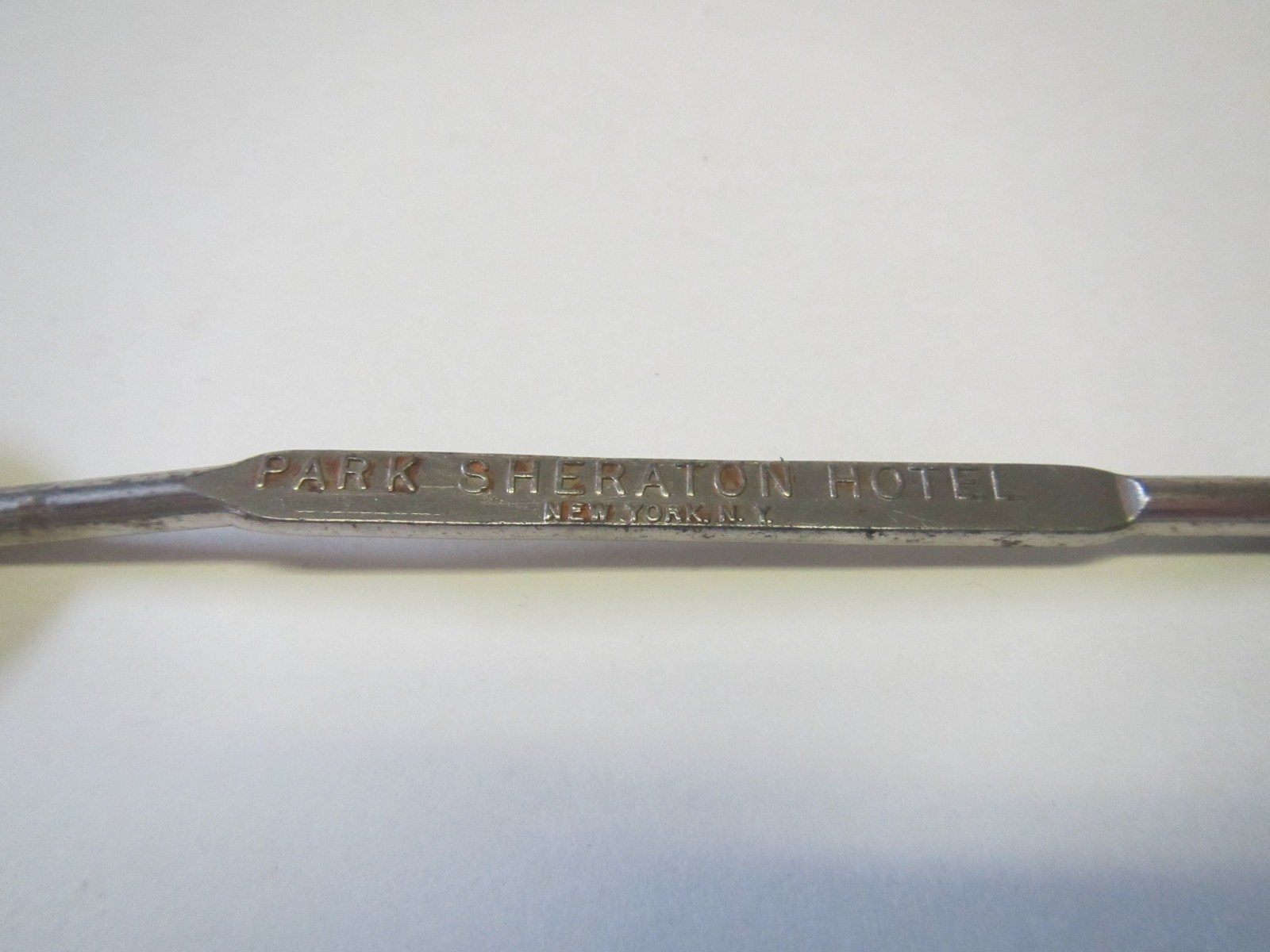 VINTAGE PARK SHERATON HOTEL NEW YORK CITY NY BARWARE LOUNGE SPOON BOTTLE OPENER