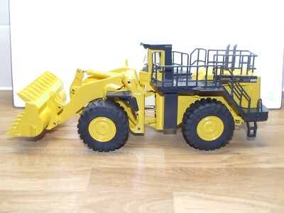 JOAL 265 Komatsu WA900-3 avance Wheeled Loader 1:50 vgc