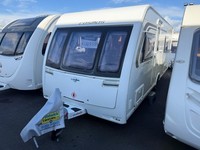 Lunar Cosmos 544 Fixed Bed Full Rear Bathroom