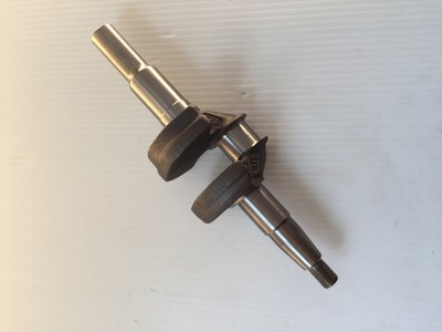 New Genuine OEM Honda 06131-Z8D-W10 Crankshaft Small Engine Power Tool Replaceme