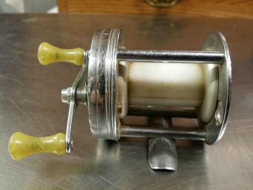 Vintage Shakespeare 1920 Wondereel Model GE Fishing Casting Reel, Inglis Canada