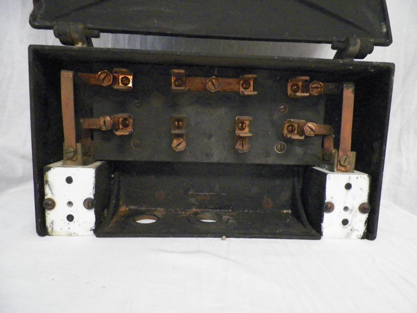 Old Vintage Cast Iron Kliegl Bros Panel Pocket No. 372 Fuse Box 50 A. 250 V.